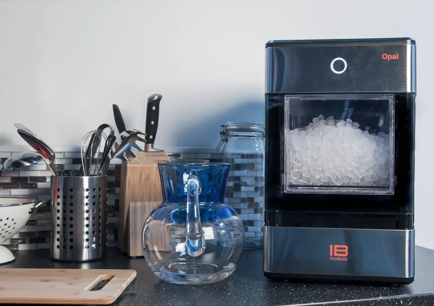 Factors to Consider When Choosing Among the Best Countertop Ice Makers