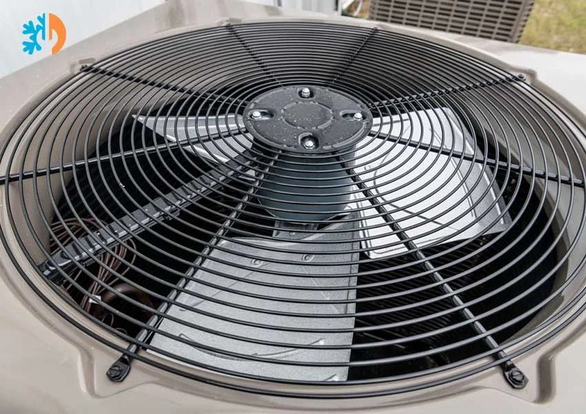 Failure of the inner and outer shaft of the fan